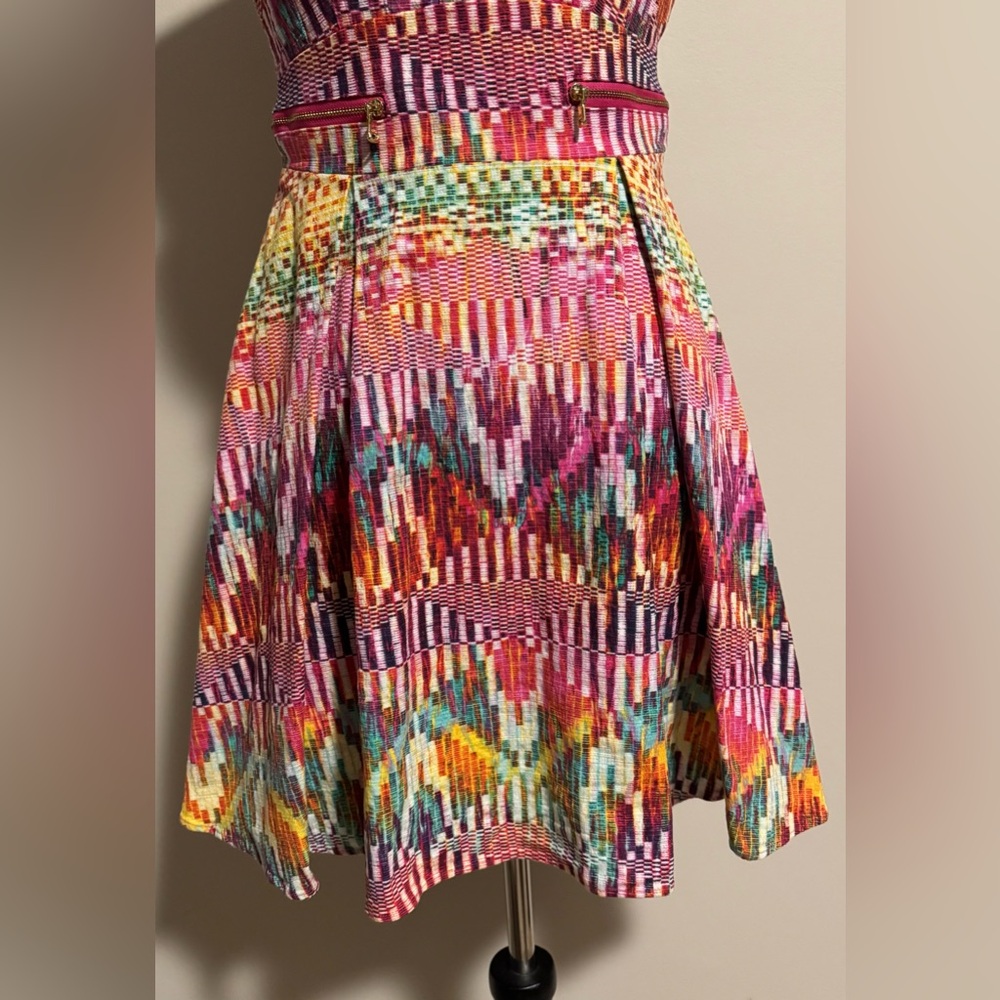 Euc Guess Multicolor Geometric Pattern Strapless … - image 4